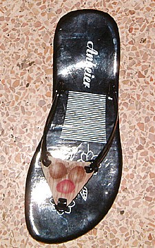 SLIPPER SLIPPER