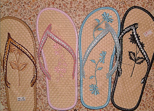 SLIPPER SLIPPER