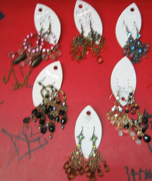 EARRING EARRING